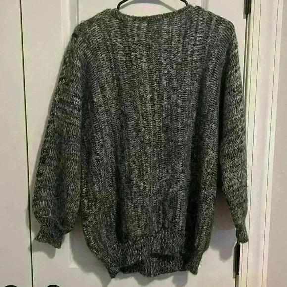 Adolfo collectible vintage sweater with shoulder pads, size L - Picture 4 of 9